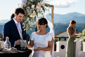 A unity sand ceremony by Chateau de cremat wedding photographer
