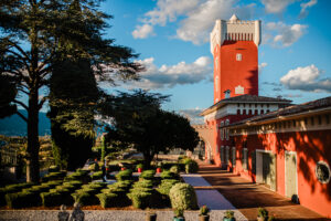 A bespoke french chateau wedding venue in Provence