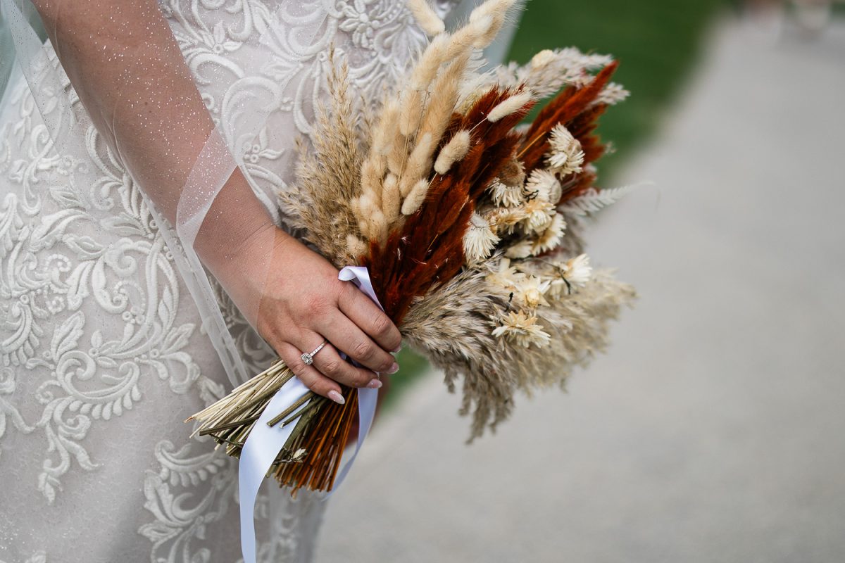 Dried wedding bouquets for a sustainable wedding