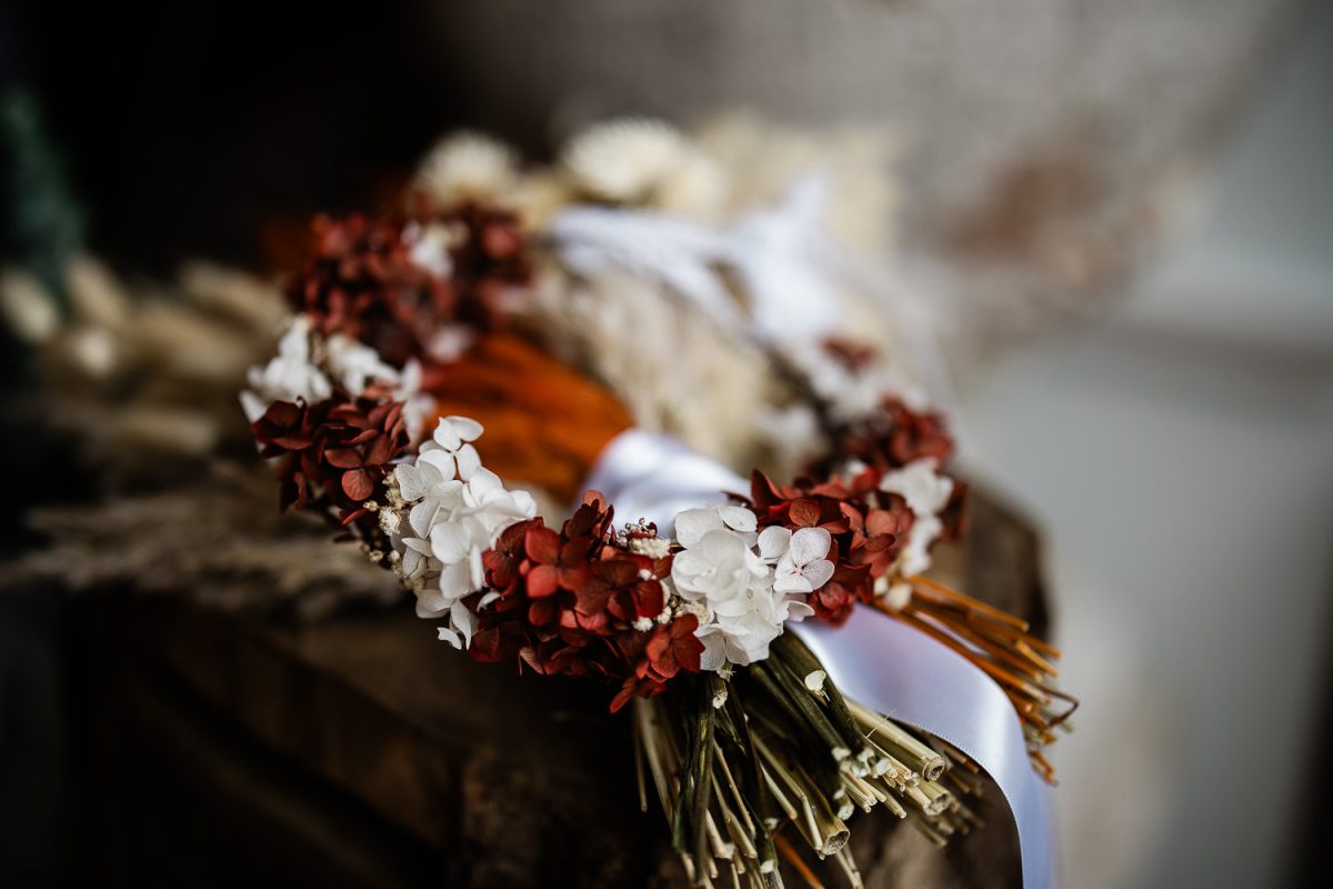Autumnal wedding hair inspiration of a dried flower crown