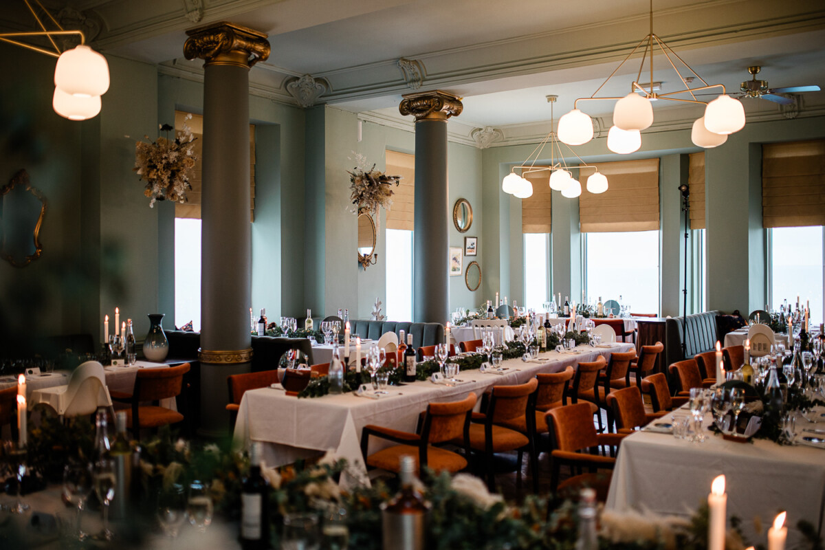 Polurrian on the lizard wedding photography of an autumnal themed wedding reception