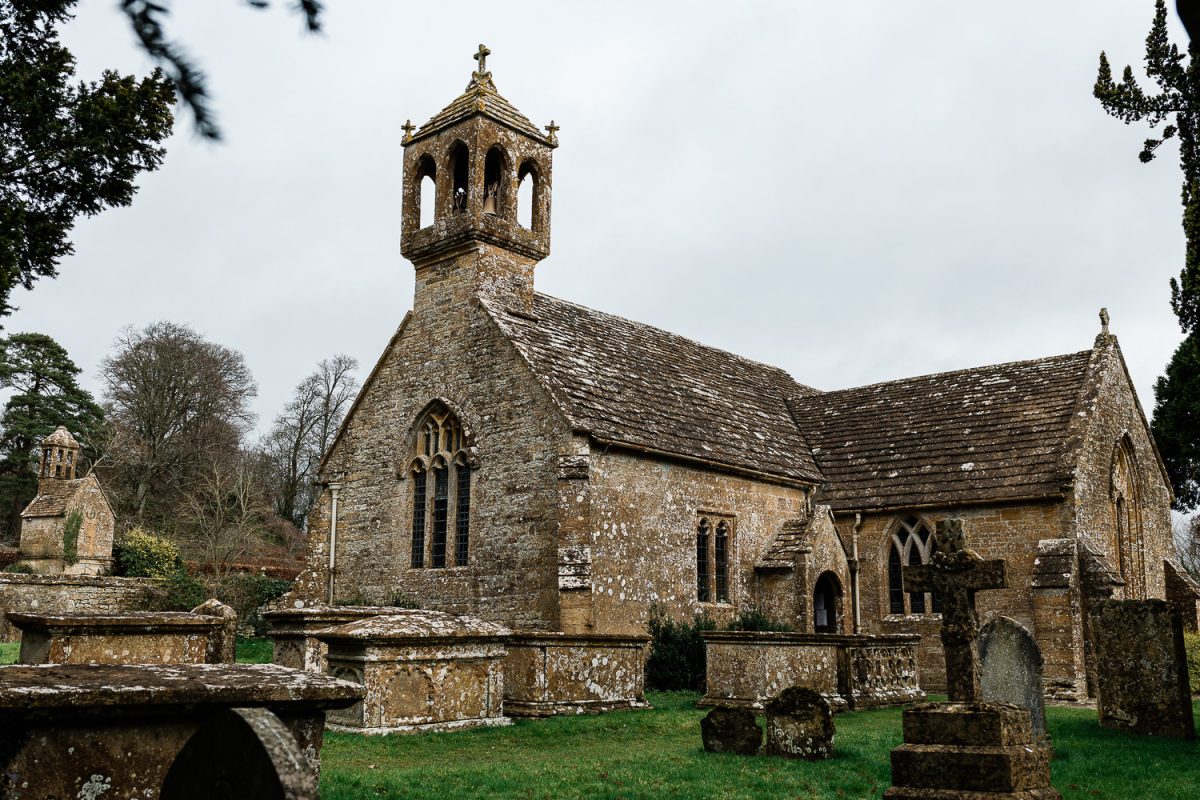 An on-site chapel for Brympton House weddings in the UK